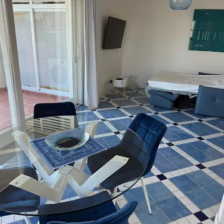Acquamarina Luxury With Panoramic Marina View 公寓