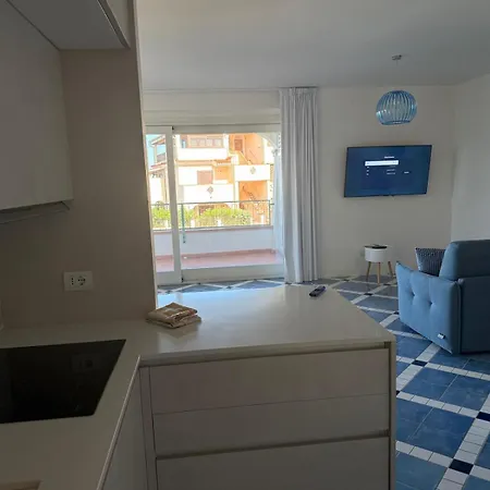 公寓 Acquamarina Luxury With Panoramic Marina View 奧爾比亞