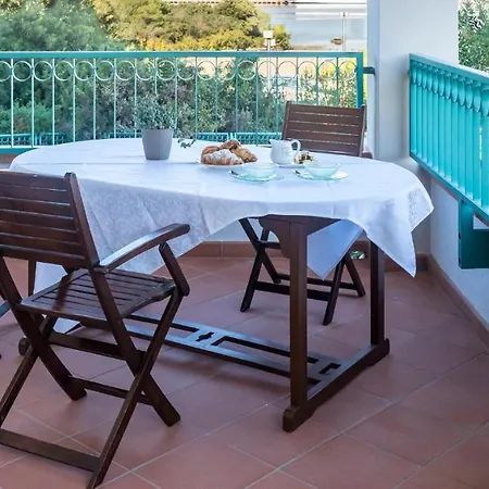 Acquamarina Luxury With Panoramic Marina View דירה אולביה
